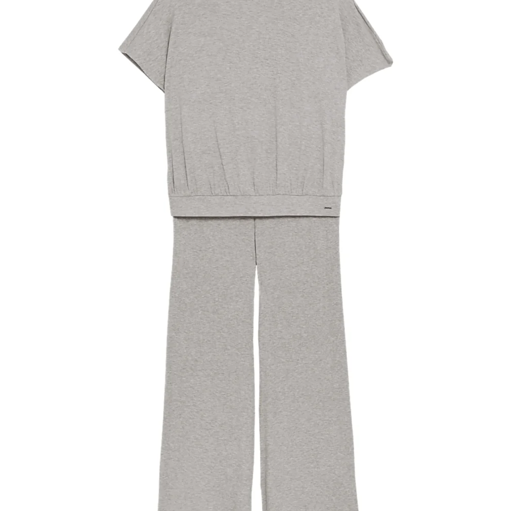 Cloudy Comfort Set