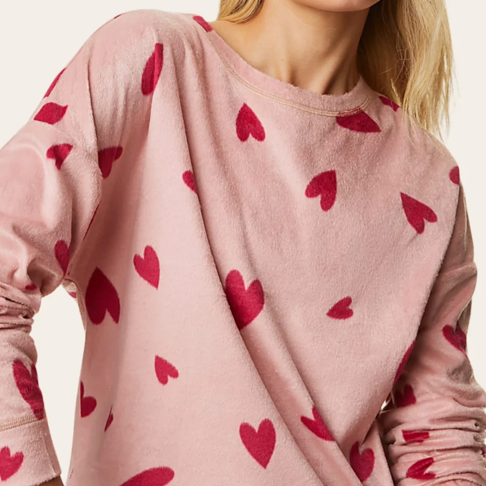Rosy Hearts Fleece Set