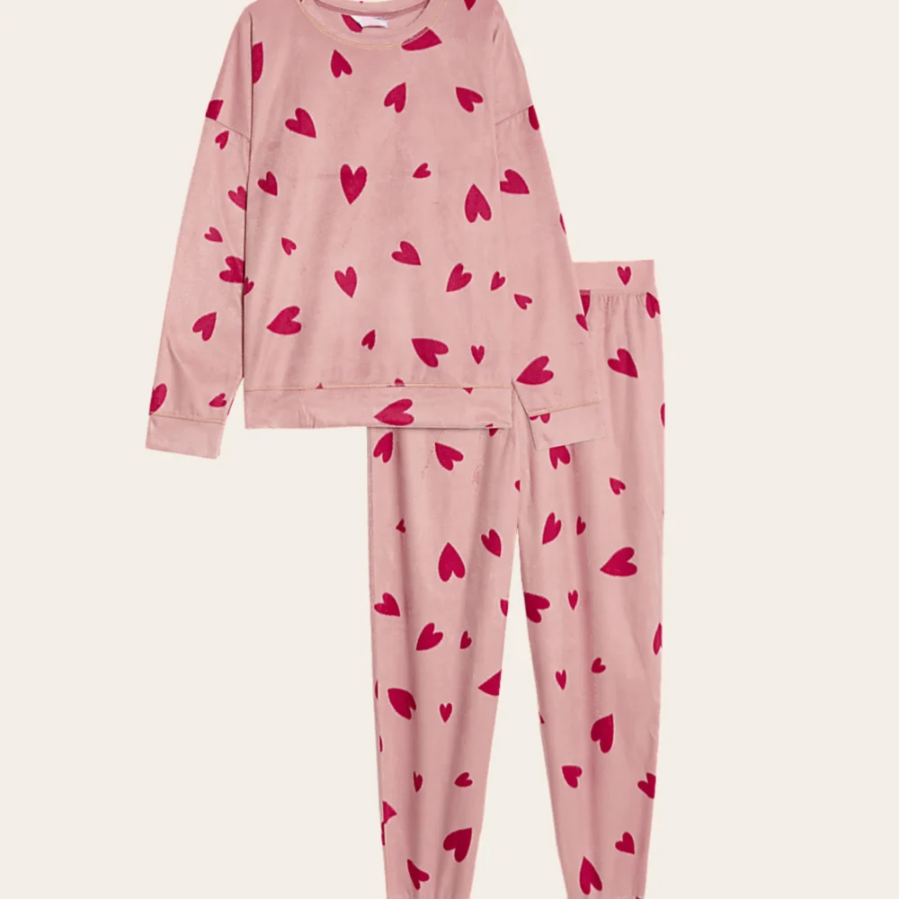 Rosy Hearts Fleece Set